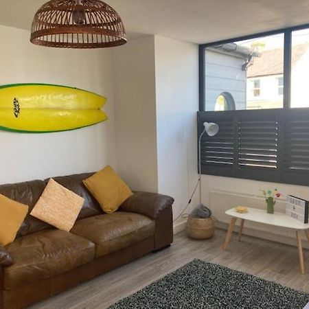 The Salt Box- Lovely Refurbished Annexe, Free Parking, Walk To Porth Beach. Saint Columb Minor ภายนอก รูปภาพ